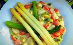 Spargel mit buntem Gemüse, www.basenfasten-hamburg.net   Ilona M. Schütt
