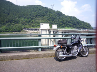 浦山ダム　20年前に作られたかなり大きなダムだ