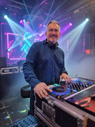 DJ für Köln, Bonn, Aachen, Düren, Heinsberg, Rhein-Erft-Kreis, Euskirchen