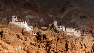 Rundreise durch Ladakh mit Besuch von Dha Hanu