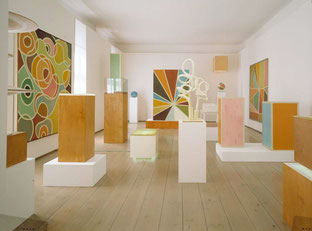 2005 "27 Überwiegend Recht Gelungene Skulpturen", Galerie Arndt & Partner, Berlin