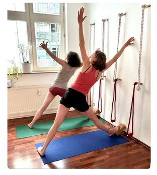 Yogabeginner, Iyengaryogaanfänger, Iyengaryogahamburg, Iyengaryogaonline,Yogabasis, Anfängerklasse, Christinebader