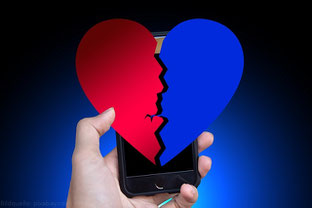Schluss machen übers Smartphone? Besser nicht!