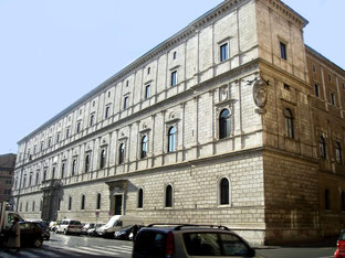 OmoGirando Palazzo della Cancelleria