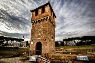 OmoGirando la Torre della Moletta