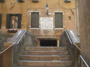 OmoGirando il Ponte delle Tette