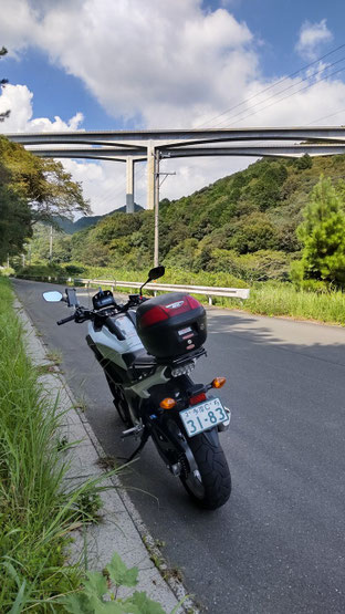 P-02　県道334　新東名の橋の下