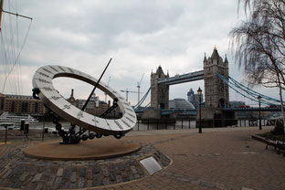 Final movie location of John Wayne's Brannigan: the sundial at the Tower Hotel. 