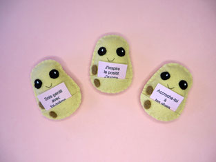 pomme de terre kawaii, peluche patate, porte-bonheur