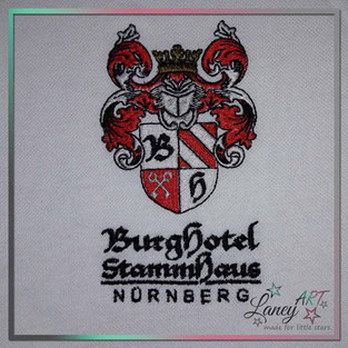 Bestickung Mitarbeiterkleidung für Burghotel - Bestickte Textilwaren für Hotel Gastronomie - Stickerei LaneyART Metropolregion Nürnberg