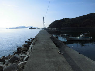 戸田津木海岸の波止　はこちらからどうぞ