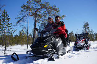 Snowmobile tour in Lapland