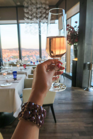 Restaurant CLOUDS Kitchen Zurich prime tower