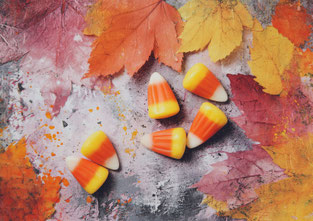 #06 VAULTOBER CANDY CORN JUNK JOURNAL BACKGROUND 2