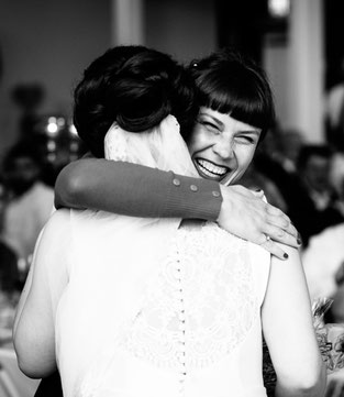 Sängerin Inga Schlimme bei einer Hochzeit
