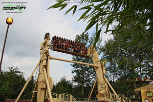 Gantu Top Spin Huss Top Spin 2 Serengeti Park Hodenhagen Freizeitpark Themepark Amusementpark Attraktionen Tiere Wildtiere Safari Achterbahn Rollercoaster Coaster Safaripark Info Map Guide Park Plan