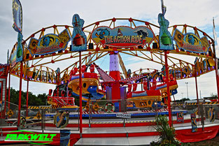 hurricane the action ride karlheinz heine kmg fun factory  Rollercoaster Coaster Kirmes Volksfest Jahrmarkt Attraktion Fahrgeschäft Karussell  