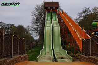 White Water van Egdom Hara Kiri Raft Slide Attractiepark Slagharen Freizeitpark Themepark Attraktionen Fahrgeschäfte Info Park Plan map guide anfahrt