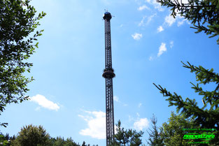 Voltrum Freefall Tower Funtime Bayern Park Freizeitpark Themepark Attraktionen Achterbahn Info Map Guide Park Plan Freizeitparadies Reisbach