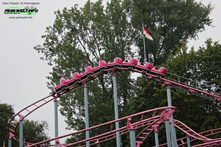 Achterbahn Vekoma Junior Coaster Rasti Land Freizeitpark Themepark Salzhemmendorf Attraktionen Neuheit Map Guide Anfahrt Preise Adresse Park Plan Achterbahn Öffnungszeiten