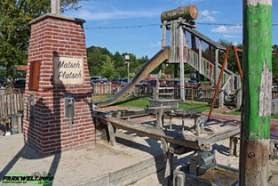 Wasserspielplatz Matsch Platsch Wasser Spielplatz Landerlebnis Janßen Westerstede Freizeitpark Themepark Amusementpark Achterbahn Attraktionen Fahrgeschäfte Parkplan Park Plan Anfahrt Parkplatz