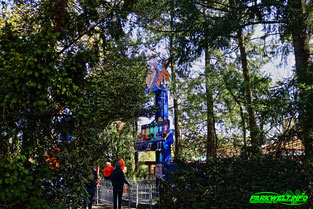 Babas Ruimtereis SBF Visa Group Mini Tower Freefall Avonturenpark Hellendoorn Freizeitpark Themepark Amusementpark Attractiepark Info Attraktionen Fahrgeschäfte Park Plan Map Guide Achterbahn Coaster Rollercoaster Öffnungszeiten Preise 