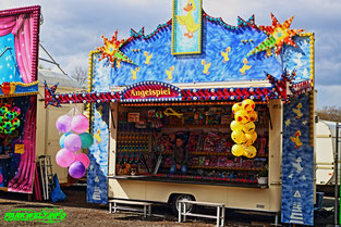 Osterkirmes Neuwied 2022 Kirmes Volksfest Jahrmarkt Familie Spaß Attraktion Fahrgeschäfte Karussell