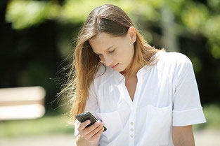 スマホネック、首の疲れ