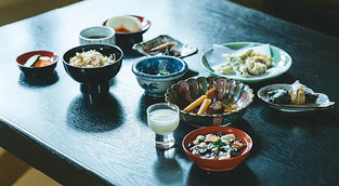昼食イメージ