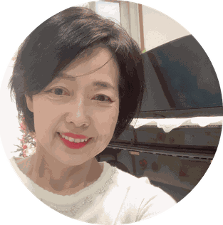 代表 村上知枝美