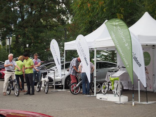 e-motion Frankfurt auf dem Tesla-Sommerfest mit e-Bikes von Mando Footloose und Stromer
