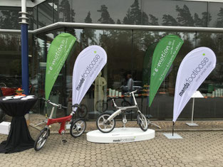 Mercedes Präsentation mit Mando Footloose e-Bikes von e-motion