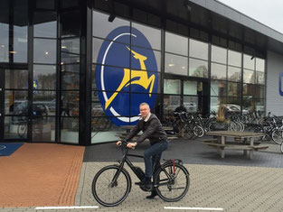 e-motion Düsseldorf zu Besuch bei Gazelle