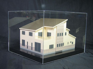 建築模型 1/100 スケール　ケース付き　アパート 建築模型 1/100 スケール ケース付き アパート 建築模型 1/100