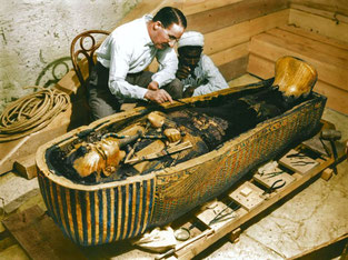 dictée le masque funéraire de toutankhamon tombe ce2