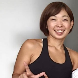 ヨガ解剖学アカデミーさかたのりこ