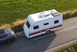 Solar power for on the go, solar systems and charge controllers for campers, motorhomes, vans, off road from SOLARA. Made in Germany!