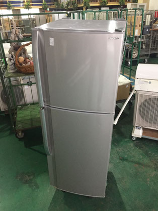 楽天市場】【中古】大安売り ユーイング 冷蔵庫 UR-F230H(S 楽天市場】【中古】大安売り ユーイング 冷蔵庫 UR-F230H(S