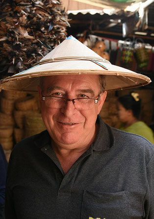 Andreas Lewis von Nuttys Adventures und Thailand-Spezialisten.com