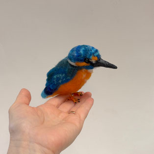 Eisvogel, Filzeisvogel, Filztiere, Vogel aus Filz, Filzfigur, Filztier, handgefilzt, handgefertigt, Filzfiguren Jahreszeitentisch 