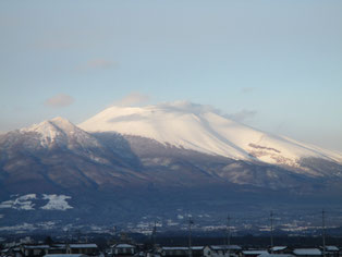 　　　　　　　　臼田からの浅間山