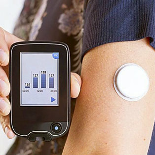 This is an example of the glucose meter and glycemic response monitoring system Alex used for his experiment