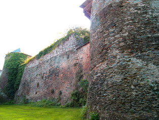 die Original-Stadtmauer aus dem 16. Jhd.