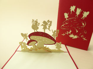 Carte kirigami Lutins autour d'un champignon