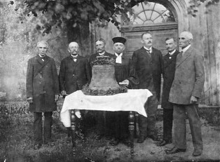 1922 Weihe Kriegsopfer-Ersatzglocke_li_Schipke-Kroke-Schikor-Pastor Conrad-Schmid-Motog-Matzke