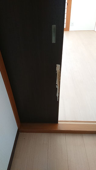リアテックシート貼り