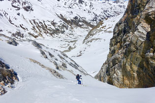Skitour, Skihochtour, Turtmanntal, Brunegghorn, Turtmannhütte, Brunegg Gletscher, Abfahrt, Couloir