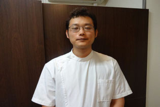 委員長紹介
