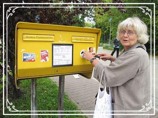 "Ich beseitige Hass-Graffitis, weil ich den Hass vernichten möchte. Das ist mein Kampf gegen Rechts." Irmela Mensah-Schramm