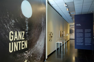Einblick in die Ausstellung "Ganz unten. Die Entdeckung des Elends", Wien Museum Karlsplatz, 2007  